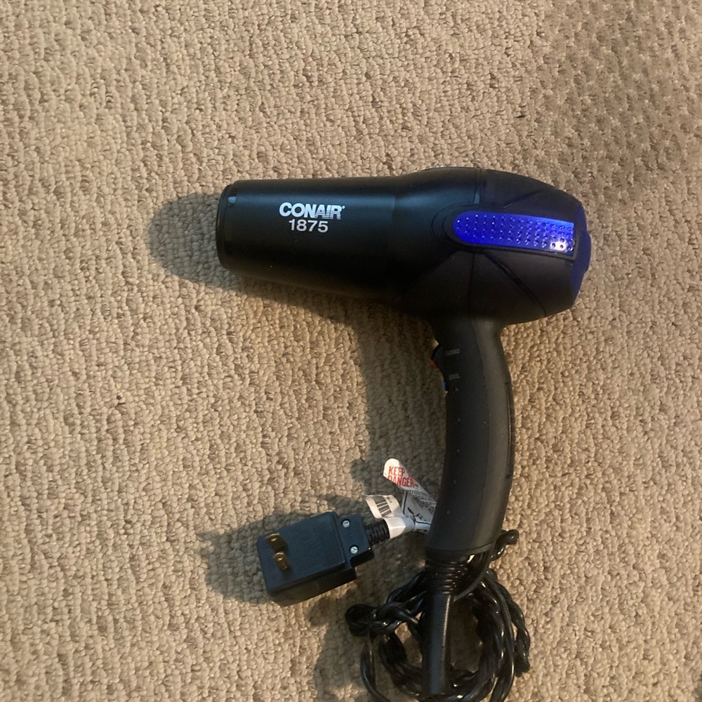 Hair dryer